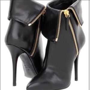 Guissepe Zanotti Fold Over Zipper Booties